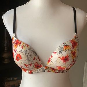 Victoria’s Secret Bra